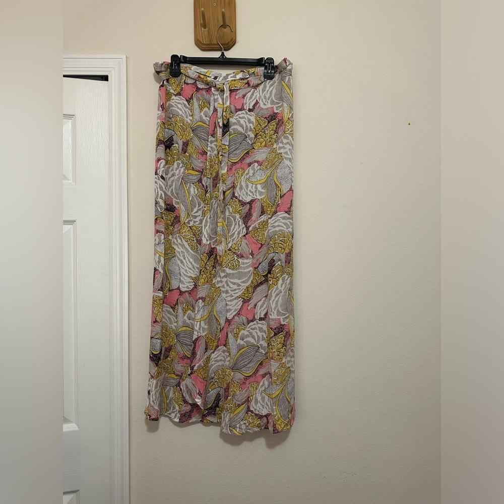 Sweewe Paris Pink Botanical Floral Wrap Skirt in Size M/L